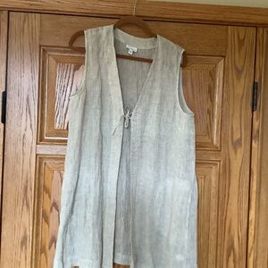 JJILL Beige Linen Vest with front tie